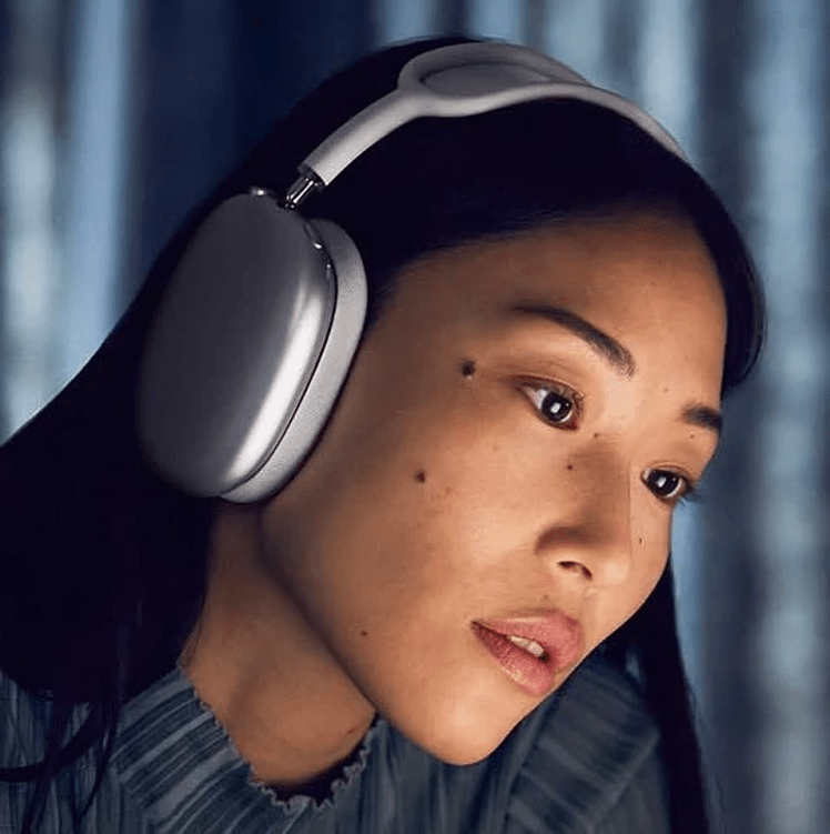 Loft Shelf – Bluetooth Headset with Noise Cancellation
